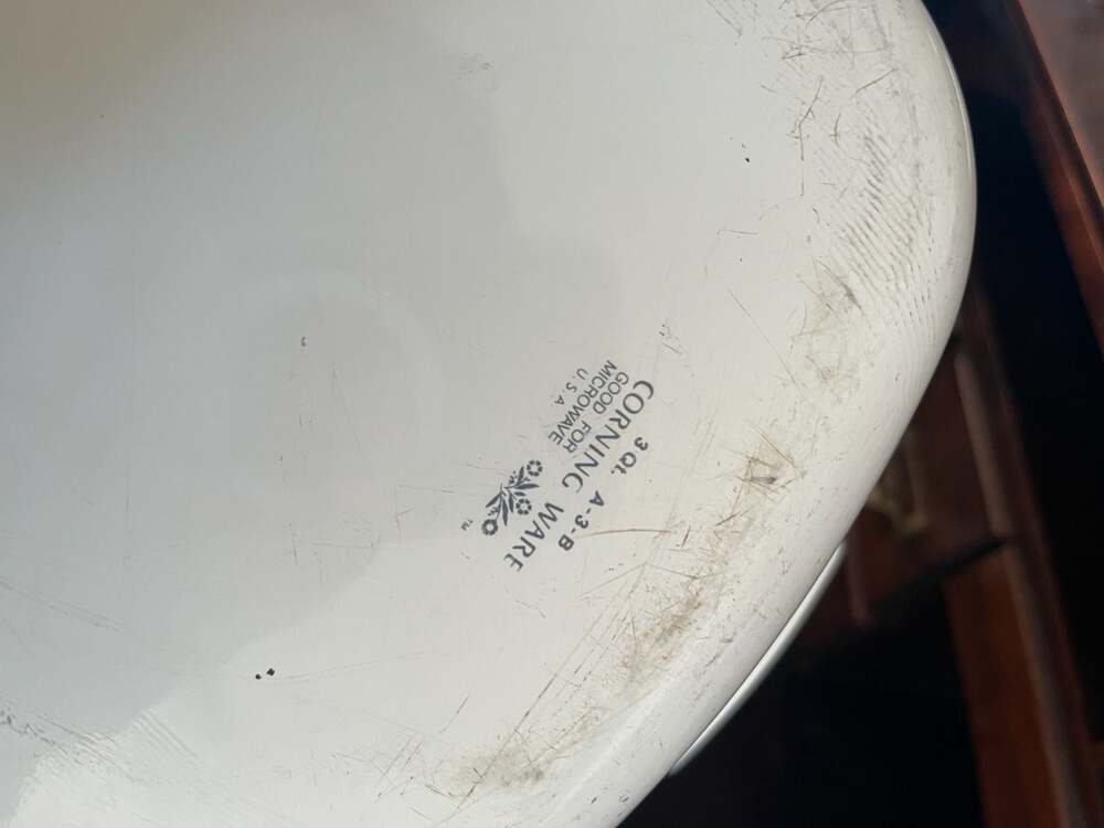 CorningWare A-3-B 3 Quart Casserole Dish with Lid, Wildflower Pattern - Picture 5 of 5